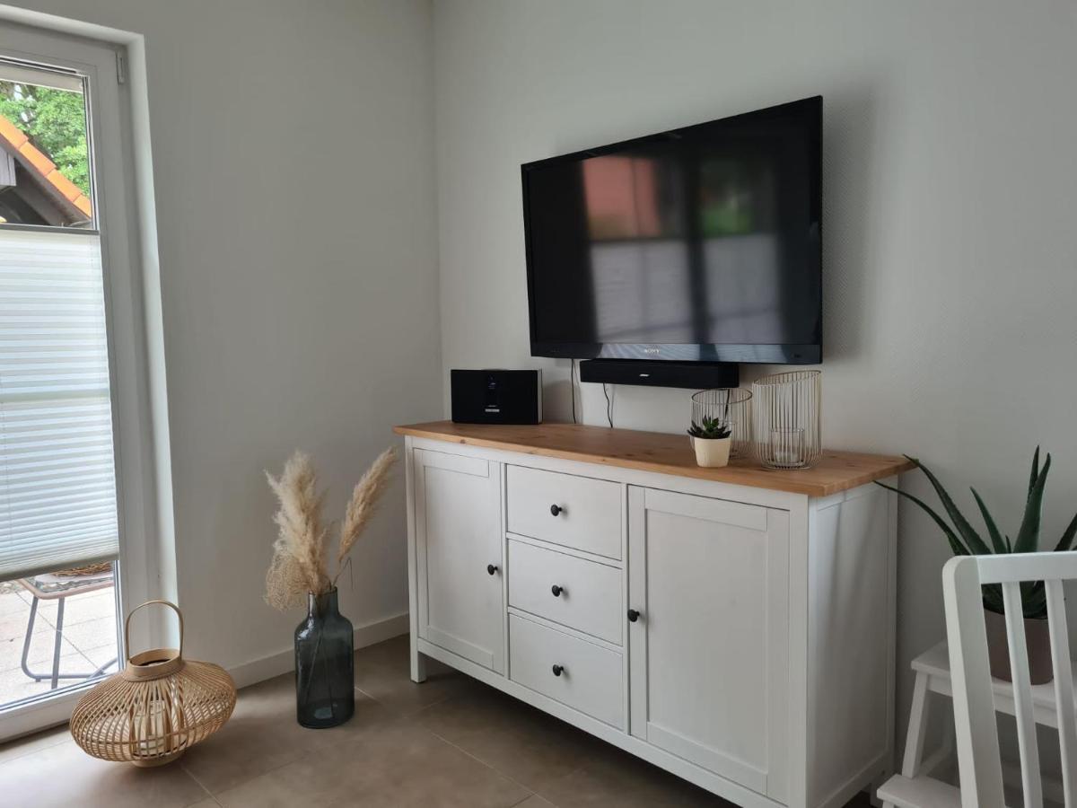 Ferienwohnung Im Werder -Fuer Monteure Nicht Geeignet- Celle Exterior foto